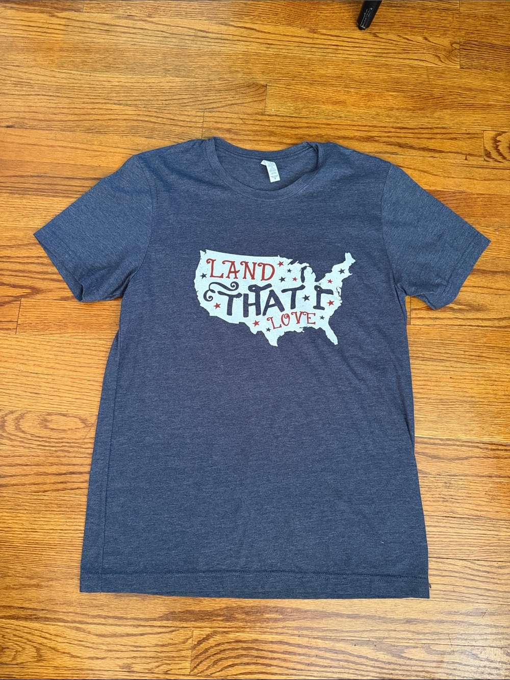 USA America Navy 'Land That I Love' Graphic Tee